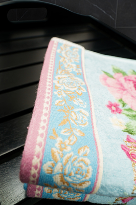 BOLANGDE Набор махровых полотенец для ванной, банное большое и для лица и рук, 100% хлопок, Япония Пионы 100х150 и 50х90, голубой 2 шт (вид 9) BOLANGDE Набор махровых полотенец для ванной, банное большое и для лица и рук, 100% хлопок, Япония Пионы 100х150 и 50х90, голубой 2 шт (фото, вид 9)