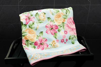 BOLANGDE Подарочный набор Пион 3пр 70х140+50х90+34х78 гол (вид 10) BOLANGDE Подарочный набор Пион 3пр 70х140+50х90+34х78 гол (фото, вид 10)