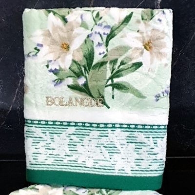 BOLANGDE Подарочный набор Ландыши 2пр 34х78+34х78 беж+зел (вид 3) BOLANGDE Подарочный набор Ландыши 2пр 34х78+34х78 беж+зел (фото, вид 3)