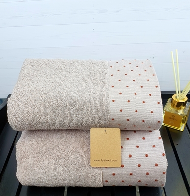 7Я текстиль Полотенце для рук, лица махровое 2 шт 34х75 см однотонное с бордюром в точечку, хлопок, 7Я текстиль, светло-коричневый (вид 2) 7Я текстиль Полотенце для рук, лица махровое 2 шт 34х75 см однотонное с бордюром в точечку, хлопок, 7Я текстиль, светло-коричневый (фото, вид 2)