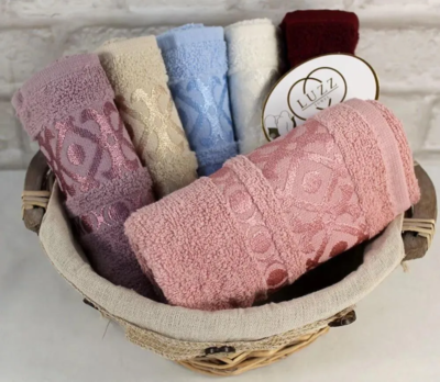 EforHome Полотенце LUZZ GEOMETRIK (50*90) розовый EforHome Полотенце LUZZ GEOMETRIK (50*90) розовый