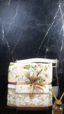 BOLANGDE Набор махровых полотенец для ванной, банное большое и для лица и рук, 100% хлопок, Япония Ландыши 100х150 и 50х90, бежевый 2 шт BOLANGDE Набор махровых полотенец для ванной, банное большое и для лица и рук, 100% хлопок, Япония Ландыши 100х150 и 50х90, бежевый 2 шт (фото)